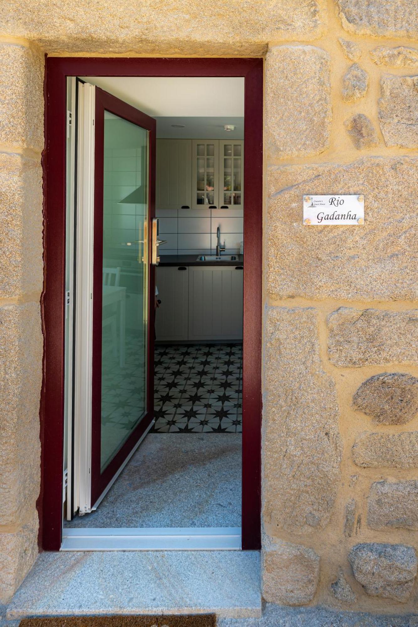 Cruzeiros Guest House, Piscina, Jacuzi, Grupos Tangil 外观 照片