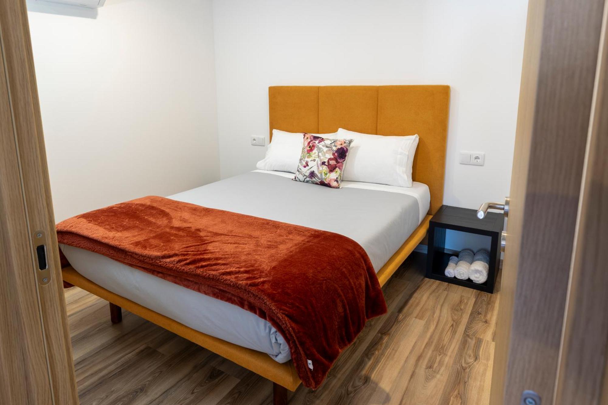 Cruzeiros Guest House, Piscina, Jacuzi, Grupos Tangil 外观 照片