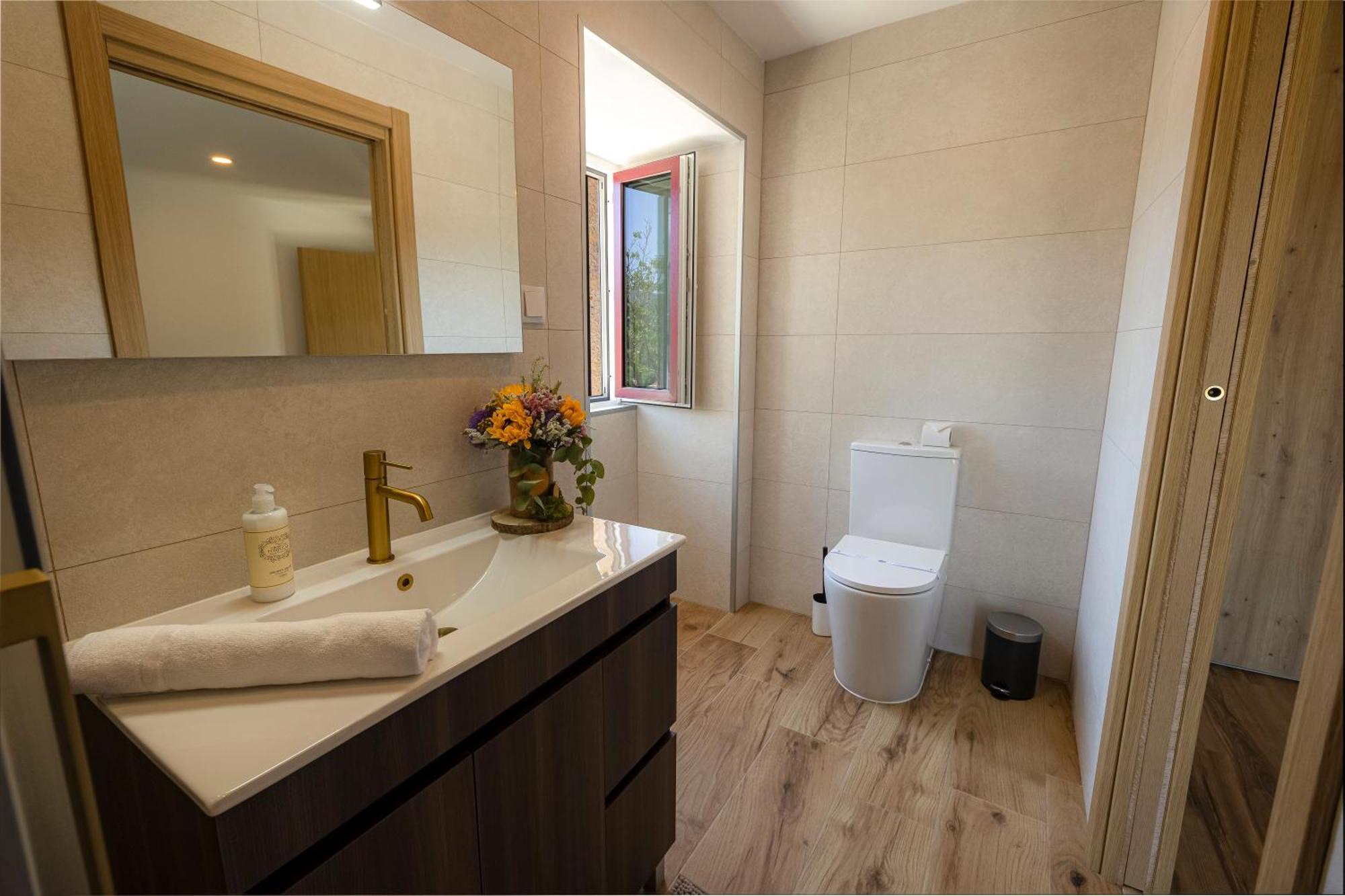Cruzeiros Guest House, Piscina, Jacuzi, Grupos Tangil 外观 照片