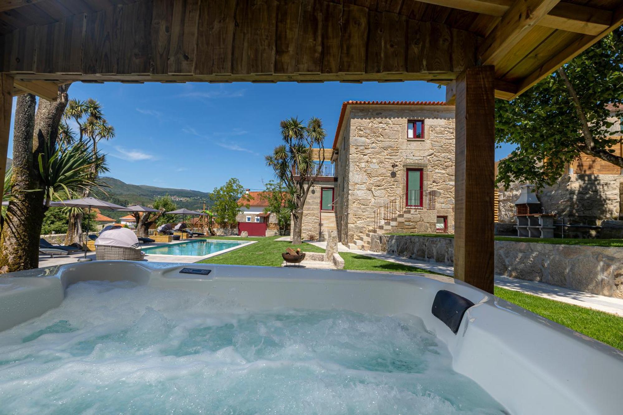 Cruzeiros Guest House, Piscina, Jacuzi, Grupos Tangil 外观 照片